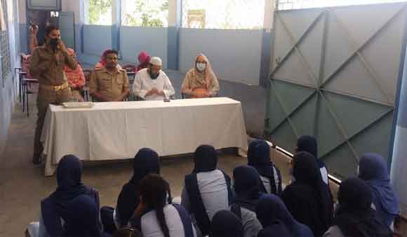 पब्लिक गल्र्स इंटर कालेज में किया गया नारी शक्ति मिशन कार्यक्रम का आयोजन