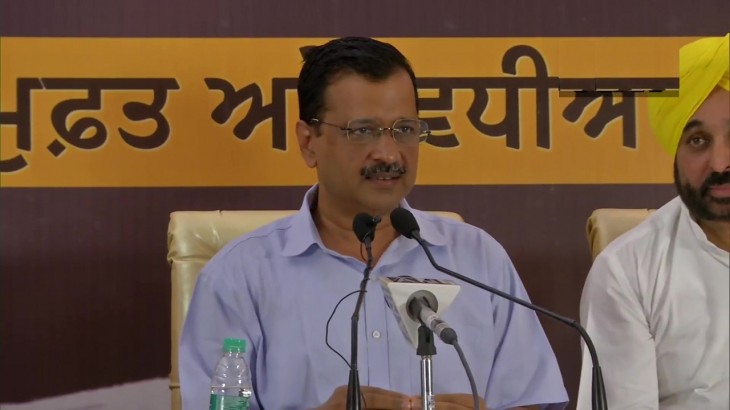 पंजाब में केजरीवाल का बड़ा चुनावी वादा, बिजली के बाद अब देंगे मुफ्त इलाज
