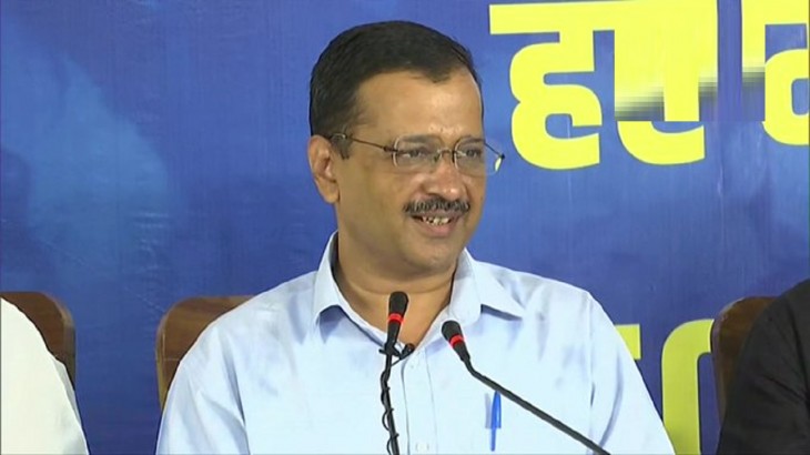 चुनावी बिगुल फूंकने उत्तराखंड पहुंचे अरविंद केजरीवाल, किए कई वादे