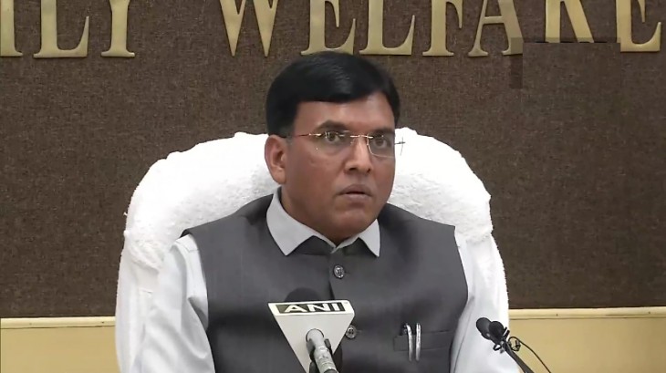 अगले 3 महीनें में सरकार को 100 करोड़ डोज मिलेंगी: मनसुख मांडविया