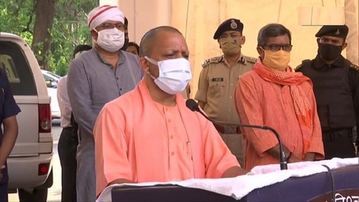 गोरखपुर कांड: सीएम योगी आदित्यनाथ आज मृतक मनीष के परिजनों से कर सकते हैं मुलाकात