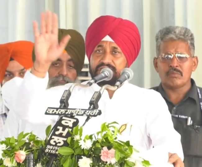 सिद्धू के ट्वीट पर सीएम चन्नी का बड़ा जवाब, कहा- अपना काम करें और पार्टी फोरम पर रखें बात