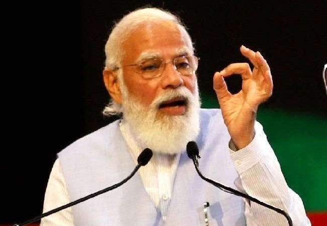 योगी सरकार के रिपोर्ट कार्ड पर पीएम मोदी ने लगाई संतुष्टि की मुहर, बोले- लोग जानते हैं 2017 के पहले और बाद के यूपी का अंतर