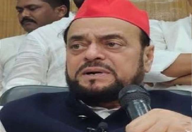 सपा महाराष्ट्र के प्रदेश अध्यक्ष अबु आसिम बोले, महाराष्ट्र का अघोषित मुख्यमंत्री मैं ही हूं