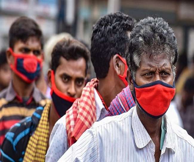 India Corona Cases: सक्रिय केस 205 दिनों में सबसे कम, पिछले 24 घंटे में 21 हजार मामले आए सामने, केरल में मिले आधे