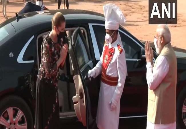भारत पहुंची डेनमार्क की प्रधानमंत्री, पीएम मोदी ने की अगवानी, द्विपक्षीय संबंधों पर कही ये बात