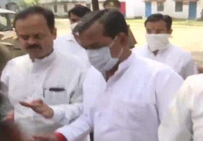 लखीमपुर खीरी हिंसा: क्राइम ब्रांच के सामने मंत्री के बेटे आशीष मिश्रा की पेशी, स्कूटी से पहुंचे पुलिस लाइन