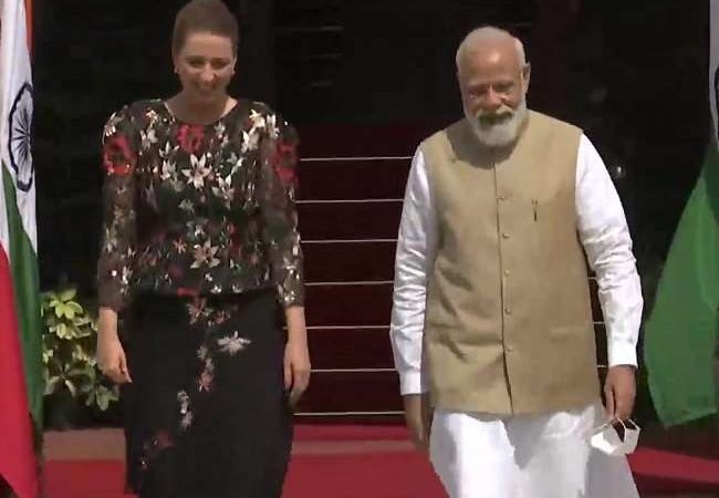 भारत-डेनमार्क स्वास्थ्य और कृषि क्षेत्रों में बढ़ाएंगे सहयोग, PM मोदी की डेनमार्क की प्रधानमंत्री के साथ वार्ता में निर्णय