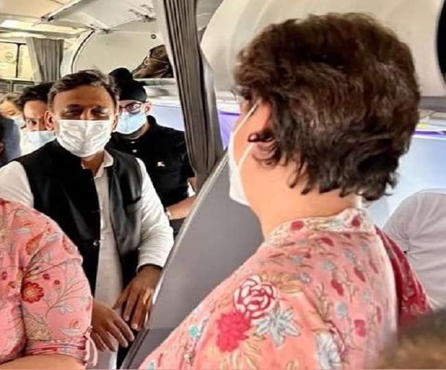 जब फ्लाइट में आमने-सामने हुए अखिलेश यादव और प्रियंका गांधी वाड्रा
