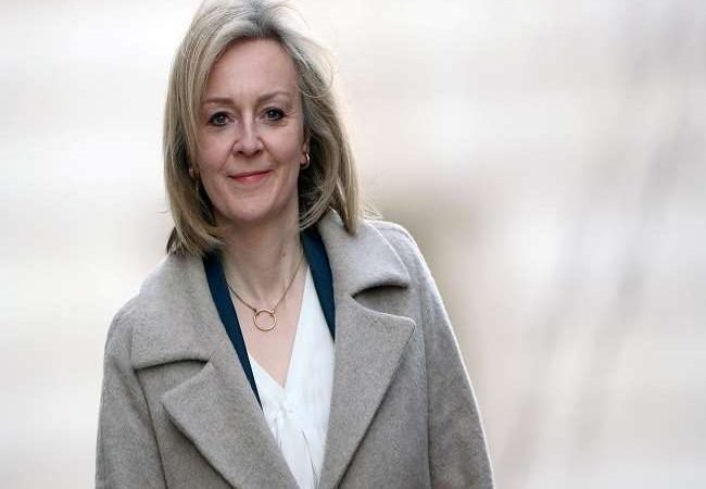 ब्रिटेन की मंत्री ट्रस बोलीं, मुंबई में कैरियर स्ट्राइक ग्रुप की यात्रा इंडो-पैसिफिक को लेकर ब्रिटेन के झुकाव का प्रतीक