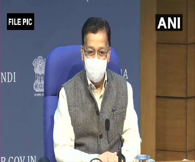 केंद्र ने राज्यों को किया सतर्क, कहा- आगामी त्योहारों में अत्यधिक सावधानियां बरतने की जरूरत