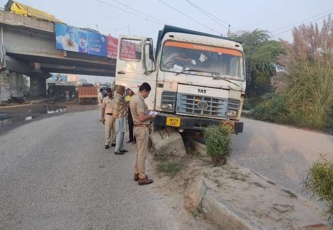 Bahadurgarh Dangerous Accident: डंपर ने चार आंदोलनकारी महिला किसानों को रौंदा, तीन की मौत, एक गंभीर