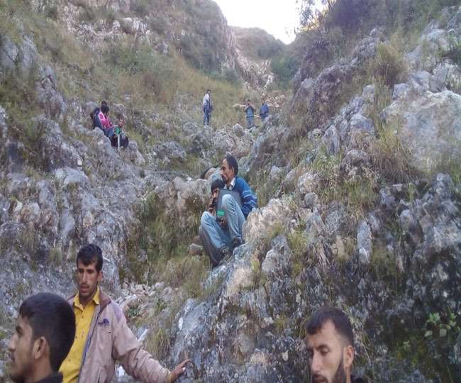 उत्तराखंड में बड़ा हादसा, विकासनगर में यूटिलिटी खाई में गिरने से 12 की मौत की खबर; कई घायल