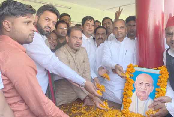 पटेल के आदशों का अनुसरण करना ही होगी उन्हें सच्ची श्रद्धांजलि: चौहान