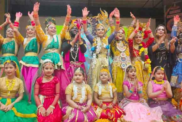 ऐतिहासिक और यादगार रही तीसरे दिन की सांस्कृतिक शाम