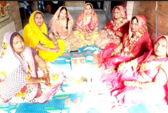 देवबंद व क्षेत्र में हर्षोल्लास व धुमधाम से मनाया गया करवा चौथ का त्यौहार