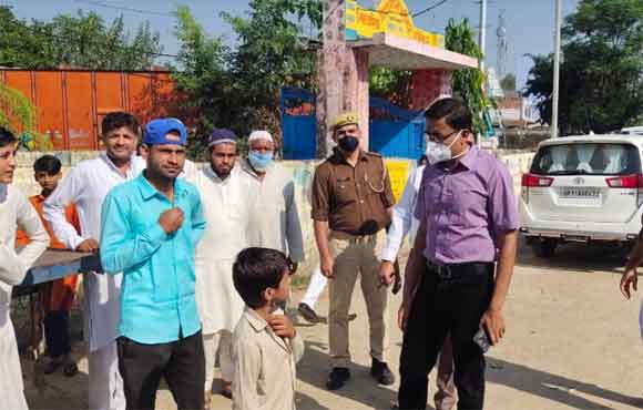 मण्डलायुक्त के औचक निरीक्षण में अव्यवस्थाओं के चलते प्रधानाध्यपक निलम्बित
