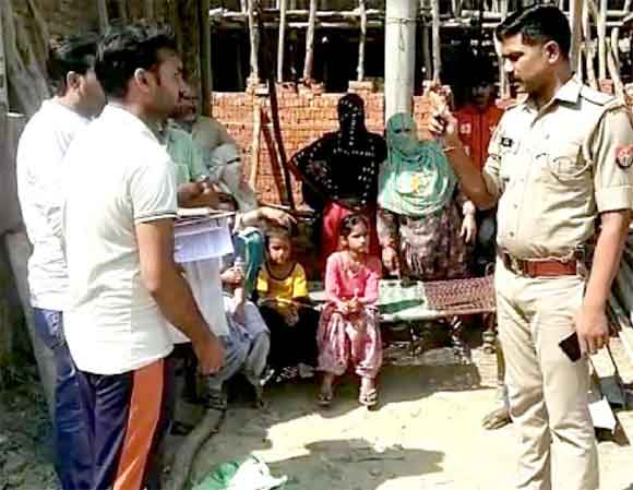 जमीनी विवाद में एक परिवार के लोगों ने इंसाफ न मिलने का लगाया आरोप