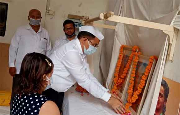 गांधी जी देश में गरीबी, निरक्षरता और अस्पृश्यता जैसी बुराइयों और कुरीतियों से मुक्ति चाहते थे – मुख्य विकास अधिकारी