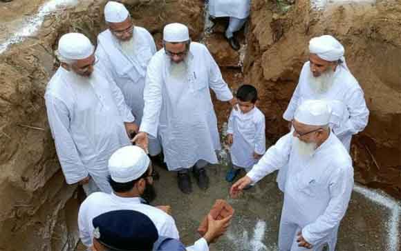 देवबंद के ग्राम केंदकी में जमियत यूथ क्लब सेंटर की रखी गयी संगे बुनियाद