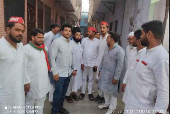 मुफ्ती असद कासमी ने सपा यूथ ब्रिगेड के पूर्व मंत्री का किया स्वागत