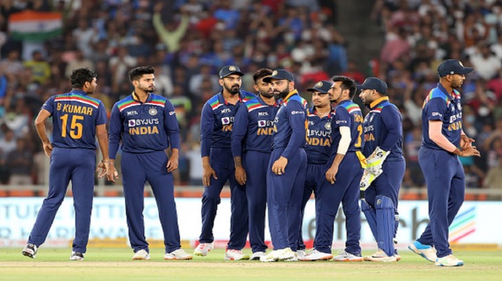 IPL में अपनी तेज गेंद से सनसनी मचाने वाले इस खिलाड़ी की चमकी किस्मत