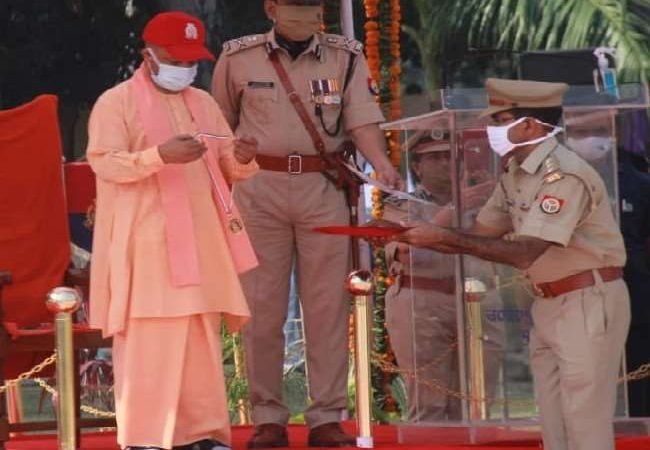 सीएम योगी ने कहा-ज‍िन्‍ना से सरदार वल्‍लभ भाई पटेल की तुलना गलत, जनता इस मानस‍िकता को नकार देगी