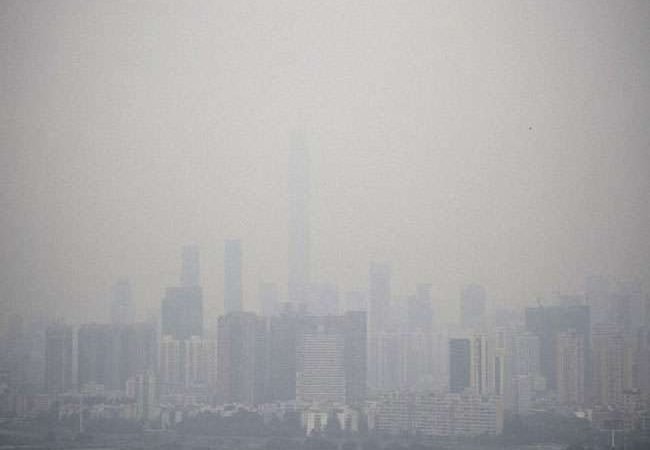 दुनिया में जानलेवा स्‍तर पर पहुंचा वायु प्रदूषण, भारत में खतरे की घंटी