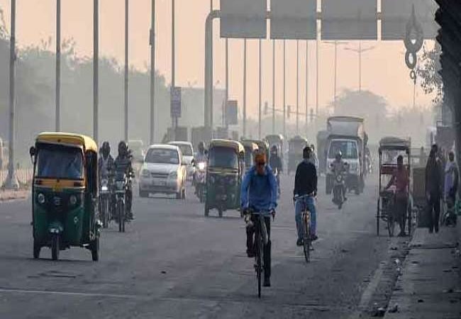 यूपी के अधिकतर इलाकों में हवा हुई जानलेवा, दिल्‍ली, पंजाब और बिहार में पहले से सुधार