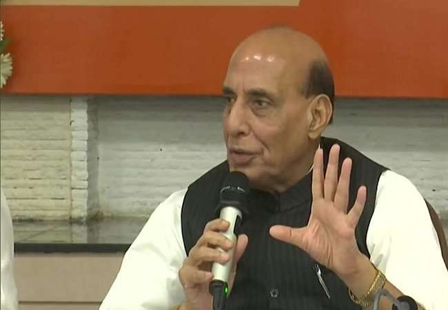 डिफेंस इंडस्ट्रियल कॉरिडोर की बैठक में राजनाथ सिंह बोले- पांच वर्ष में रक्षा क्षेत्र में निर्यात 33 प्रतिशत बढ़ा