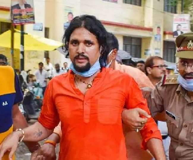महंत नरेंद्र गिरि मौत मामले में CBI ने आनंद गिरि व अन्य के खिलाफ दाखिल की चार्जशीट, 25 नवंबर को सुनवाई