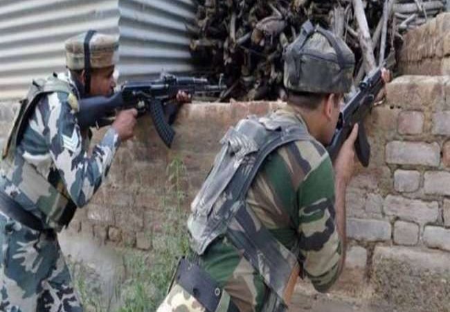 कुलगाम में सुरक्षाबलों-आतंकियों के बीच मुठभेड़ शुरू, एक आतंकी ढेर, चार दिन में तीसरी मुठभेड़