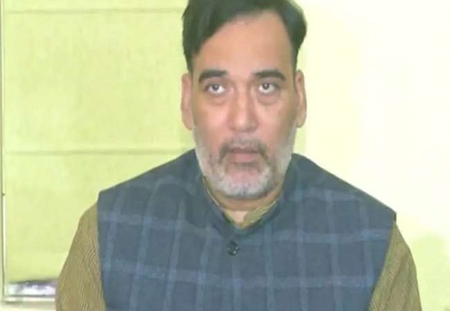 दिल्ली में निर्माण गतिविधियों से हटा बैन, 24 नवंबर को होगा स्कूलों को खोलने का फैसला