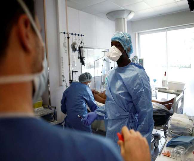 Coronavirus Updates: देश में बीते 24 घंटे में कोरोना संक्रमण के 2202 नए मामले, 27 लोगों की मौत