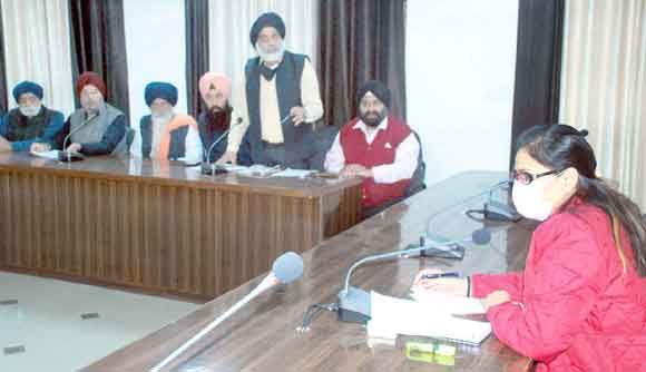 उपजिलाधिकारी से मिला सिख समाज का प्रतिनिधिमंडल