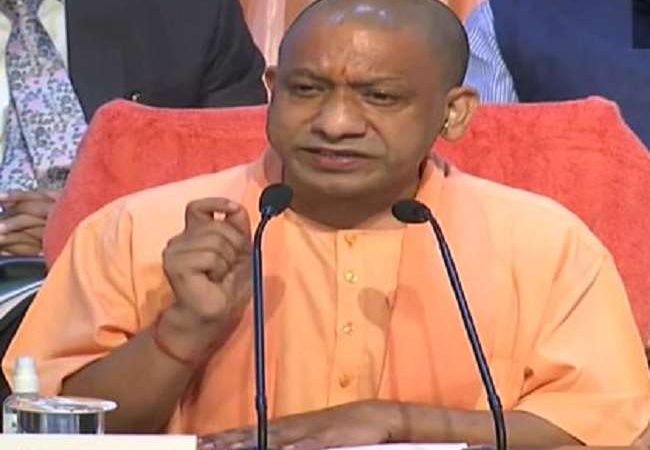 सीएम योगी आदित्यनाथ बोले- पेपर लीक के दोषियों के खिलाफ रासुका व गैंगस्टर एक्ट के तहत होगी कार्रवाई, जब्त होगी संपति