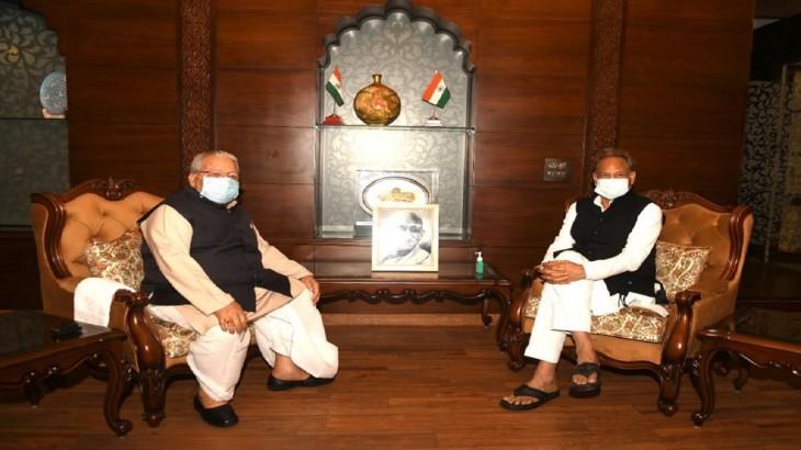 राजस्थान में सभी मंत्रियों ने दिया इस्तीफा, आज 15 मंत्री लेंगे शपथ