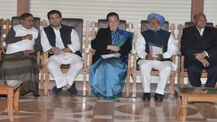 पूरे शीतकालीन सत्र का बहिष्कार कर सकता है विपक्ष, कांग्रेस की अगुवाई में आज होगी अहम बैठक