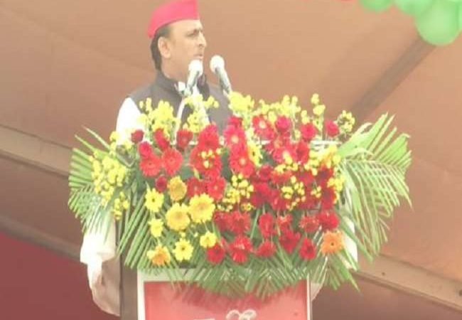 ललितपुर में अखिलेश यादव बोले- भाजपा सरकार ने उत्तर प्रदेश के लोगों को किया गुमराह
