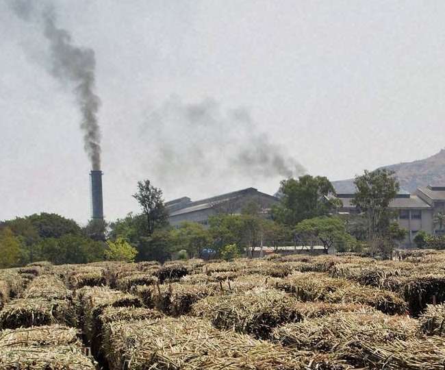 वायु प्रदूषण के मामले में यूपी सरकार ने उठाया चीनी मिलों का मुद्दा तो सुप्रीम कोर्ट ने पूछ दिया यह सवाल