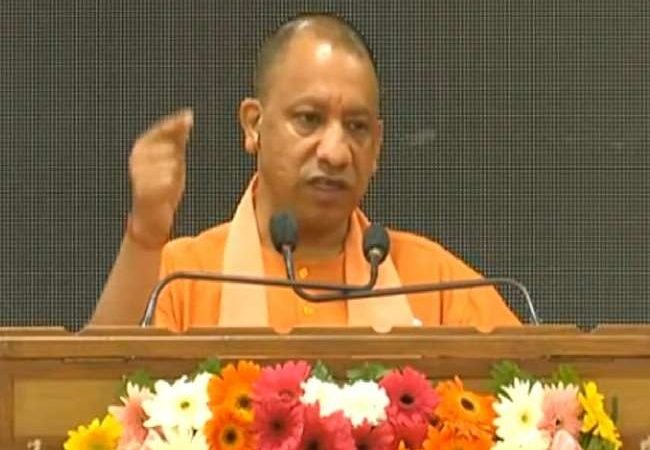 सीएम योगी आदित्यनाथ ने फिर रचा इतिहास, यूपी में एक साथ शुरू किए पांच हजार स्वास्थ्य उपकेंद्र