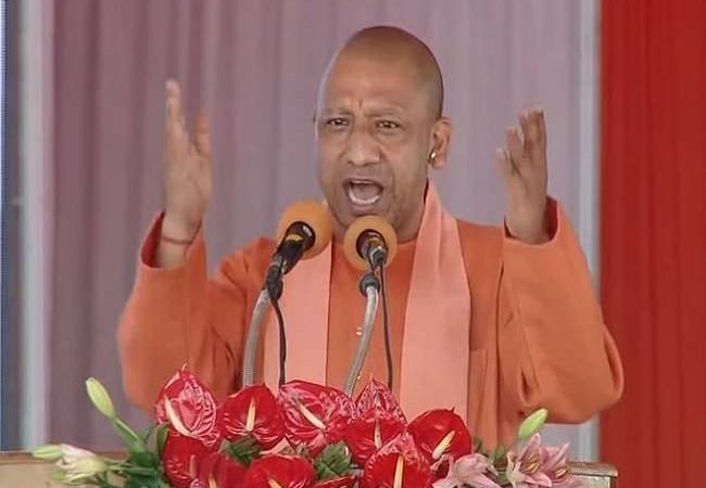 सीएम योगी आदित्यनाथ बोले-प्रधानमंत्री ने पूरा किया लाखों किसानों का सपना, मिट्टी उगलेगी सोना