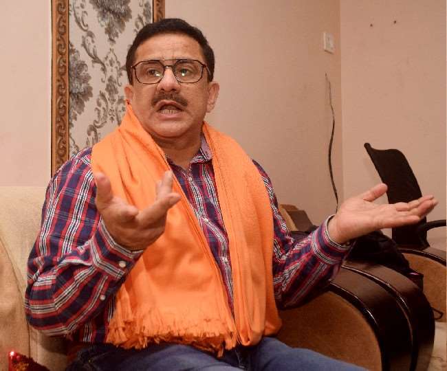 वसीम रिजवी को जूता मारने वाले को 11 लाख का इनाम देने की घोषणा, वीडियो वायरल होने से खलबली