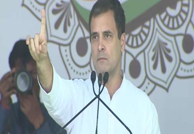 कांग्रेस की महंगाई हटाओ रैली में राहुल गांधी बोले-मैं हिंदू हूं, हिंदुत्ववादी नहीं