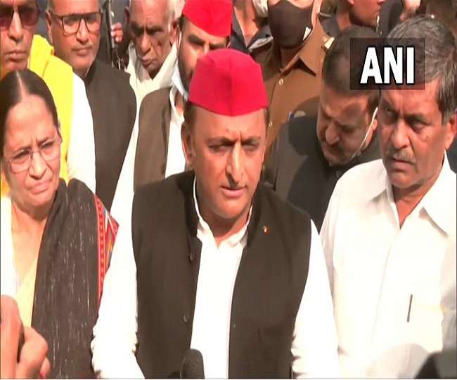 जौनपुर में अखिलेश यादव बोले- क्षेत्रीय दलों को साथ लाकर उत्तर प्रदेश मे करेंगे सत्ता परिवर्तन