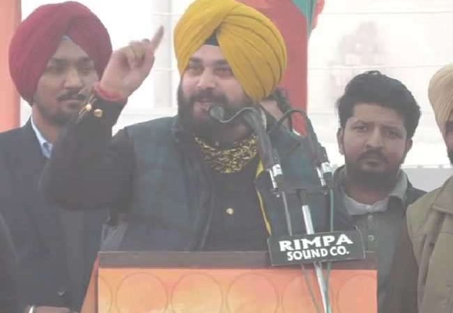 नवजोत सिंह सिद्धू ने फिर खुद को सीएम दावेदार के रूप में किया पेश, कहा- पंजाब माडल लेकर आऊंगा