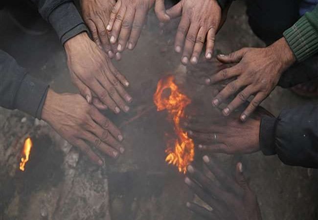 देश के कई हिस्सों में चलेगी शीतलहर, पहाड़ों पर बर्फबारी से मैदानों में बढ़ेगी ठंड