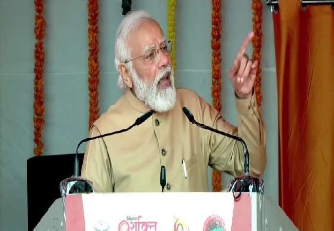 पांच साल पहले यूपी में था माफियाराज, योगी जी ने गुंडों को सही जगह पहुंचाया- पीएम मोदी