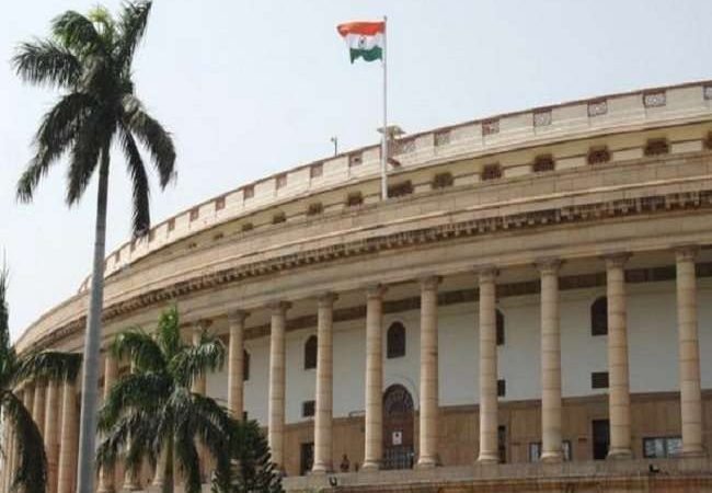 शीतकालीन सत्र 2021: लखीमपुर कांड पर आज भी सियासी संग्राम, गृह राज्य मंत्री के इस्तीफे के लिए मार्च करेगा विपक्ष