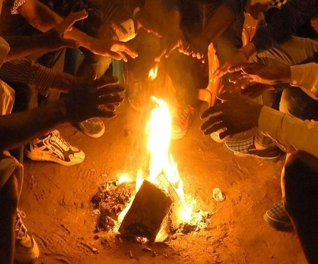 पहाड़ों पर हिमपात से शीतलहर की चपेट में उत्तर भारत, पश्चिमी विक्षोभ सक्रिय होने से बदल सकता है दिल्ली का मौसम
